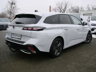 PEUGEOT 308 – Fahrzeugbild 3
