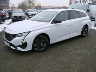 PEUGEOT 308 – Fahrzeugbild 8