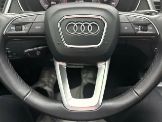AUDI Q5 – Fahrzeugbild 8