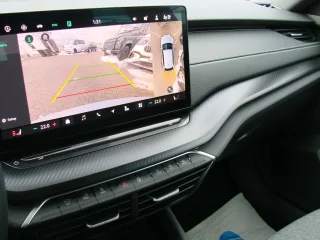 SKODA Octavia – Fahrzeugbild 11