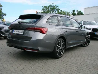 SKODA Octavia – Fahrzeugbild 3