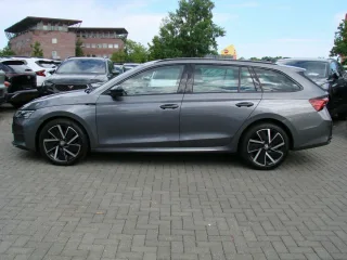 SKODA Octavia – Fahrzeugbild 5