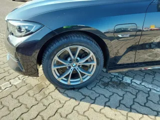 BMW Touring – Fahrzeugbild 3