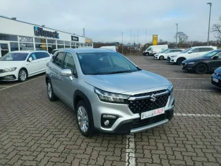 SUZUKI S-Cross – Fahrzeugbild 3