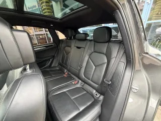 PORSCHE Macan – Fahrzeugbild 13
