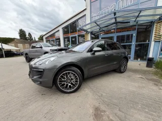 PORSCHE Macan – Fahrzeugbild 2