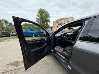 PORSCHE Macan – Fahrzeugbild 8