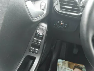 FORD PUMA – Fahrzeugbild 14