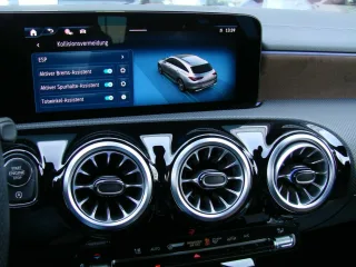 MERCEDES-BENZ CLA – Fahrzeugbild 13