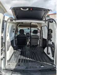 RENAULT Kangoo – Fahrzeugbild 15