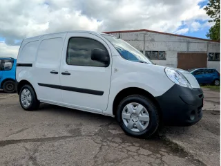 RENAULT Kangoo – Fahrzeugbild 4