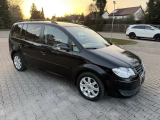 VW Touran – Fahrzeugbild 2