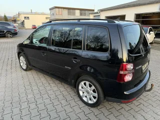 VW Touran – Fahrzeugbild 4