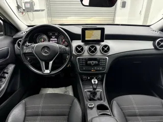 MERCEDES-BENZ GLA – Fahrzeugbild 7
