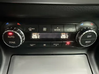 MERCEDES-BENZ GLA – Fahrzeugbild 8