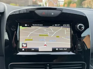 RENAULT Clio – Fahrzeugbild 9