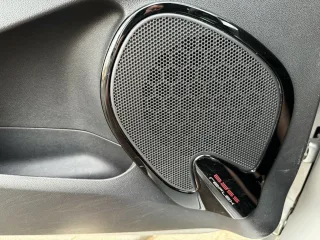 RENAULT Clio – Fahrzeugbild 12