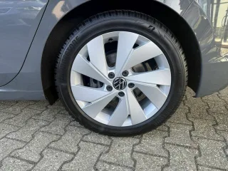 VW GOLF – Fahrzeugbild 7