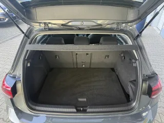 VW GOLF – Fahrzeugbild 9