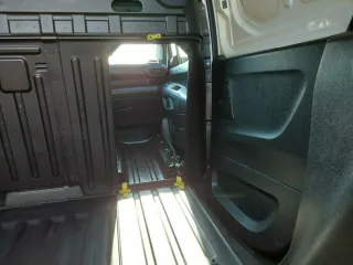 PEUGEOT Partner – Fahrzeugbild 11