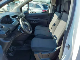 PEUGEOT Partner – Fahrzeugbild 13