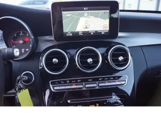 MERCEDES-BENZ C 200 – Fahrzeugbild 13