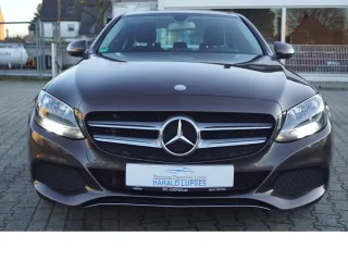 MERCEDES-BENZ C 200 – Fahrzeugbild 2