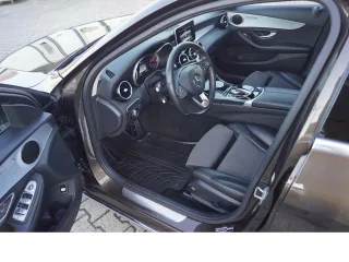 MERCEDES-BENZ C 200 – Fahrzeugbild 5