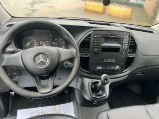 MERCEDES-BENZ Vito – Fahrzeugbild 2
