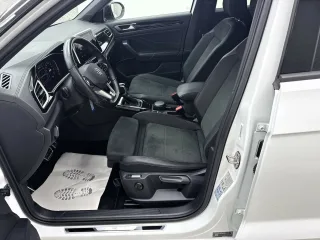 VW T-Roc – Fahrzeugbild 5