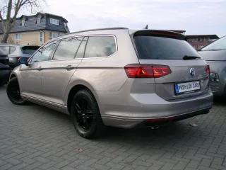 VW Passat – Fahrzeugbild 6