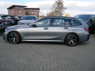 BMW 320 – Fahrzeugbild 5