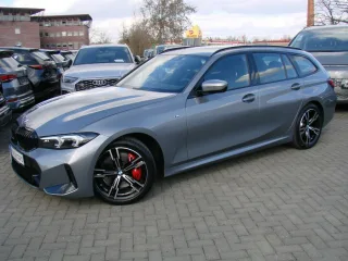BMW 320 – Fahrzeugbild 8