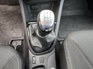 RENAULT Clio – Fahrzeugbild 12