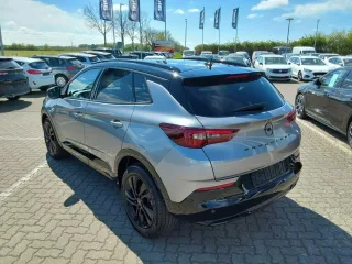 OPEL Grandland – Fahrzeugbild 5