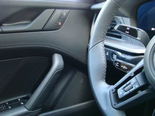 PORSCHE 992 – Fahrzeugbild 11