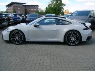 PORSCHE 992 – Fahrzeugbild 6