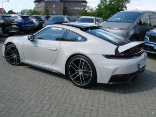 PORSCHE 992 – Fahrzeugbild 8