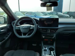 FORD Kuga – Fahrzeugbild 15
