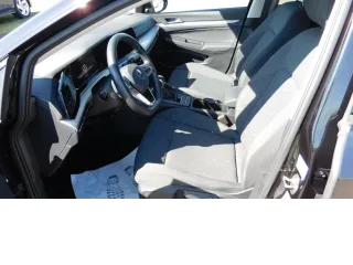 VW Golf – Fahrzeugbild 10