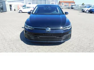 VW Golf – Fahrzeugbild 3