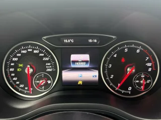 MERCEDES-BENZ B 200 – Fahrzeugbild 9