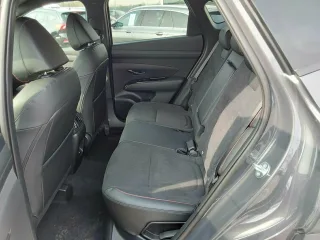 HYUNDAI Tucson – Fahrzeugbild 12