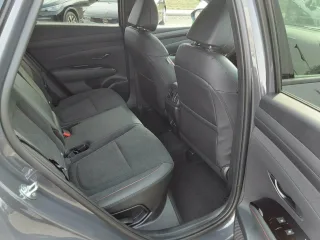 HYUNDAI Tucson – Fahrzeugbild 9