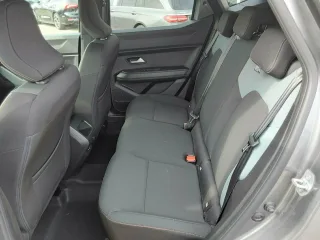 DACIA Duster – Fahrzeugbild 10