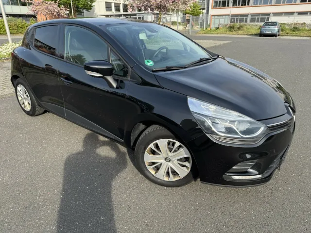 RENAULT Clio gebraucht kaufen