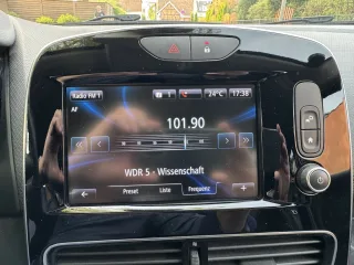RENAULT Clio – Fahrzeugbild 9