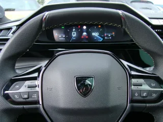 PEUGEOT 308 – Fahrzeugbild 10
