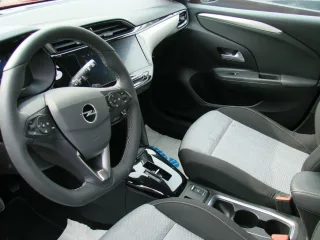 OPEL Corsa – Fahrzeugbild 15