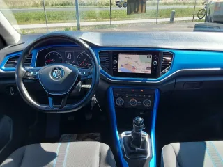 VW T-Roc – Fahrzeugbild 12